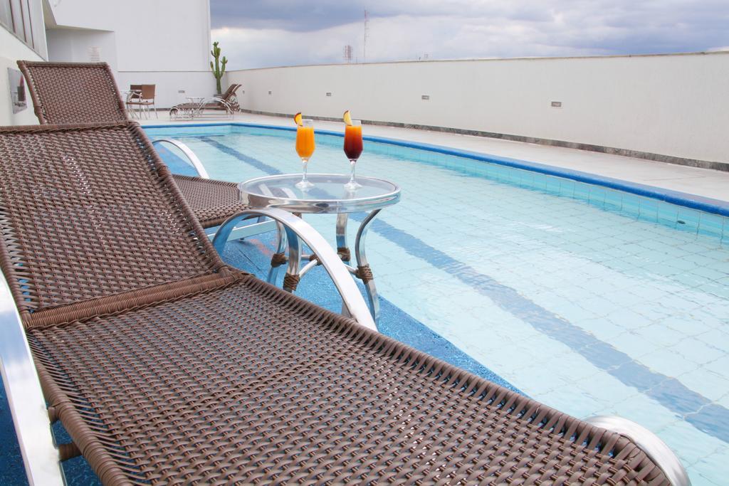 Comfort Hotel Тагуатинга Экстерьер фото