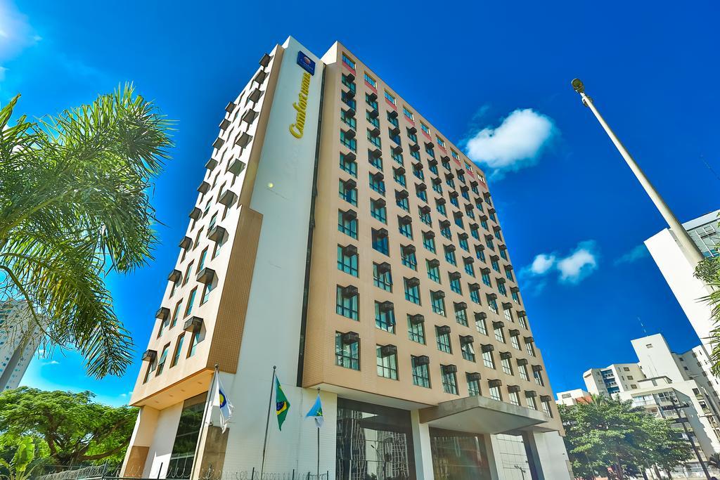 Comfort Hotel Тагуатинга Экстерьер фото