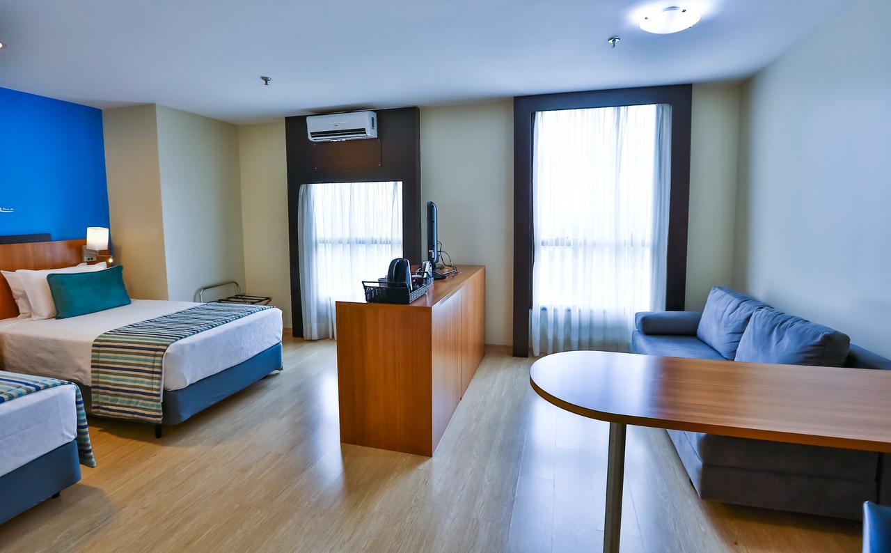 Comfort Hotel Тагуатинга Экстерьер фото