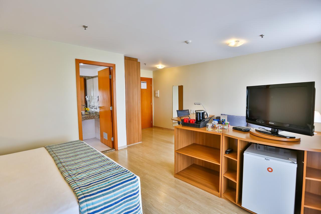 Comfort Hotel Тагуатинга Экстерьер фото